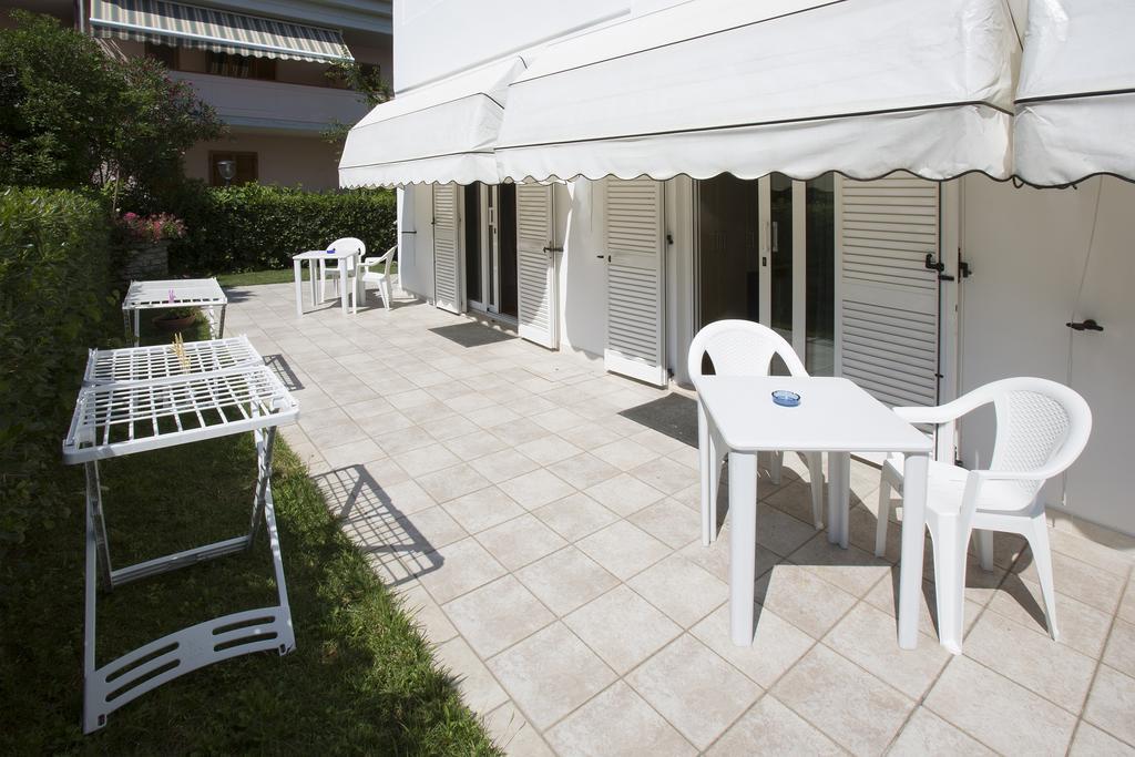Hotel Vila Bahia Numana Bagian luar foto